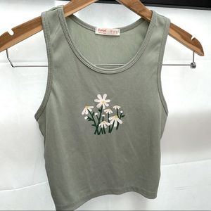⬇️ 2 Marked Listings for $25 - Casual Floral Print Ribbed Cropped Tank Top